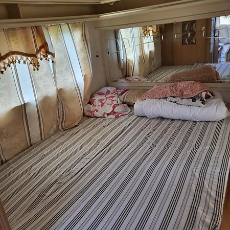 Pirttiniemen Lomakylae Hotel Muurasjarvi Bagian luar foto
