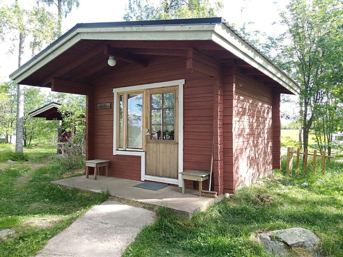 Pirttiniemen Lomakylae Hotel Muurasjarvi Bagian luar foto