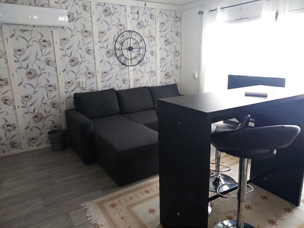 Pirttiniemen Lomakylae Hotel Muurasjarvi Bagian luar foto